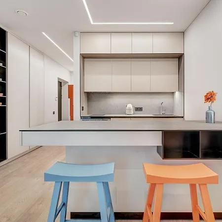 Happy G, Self Check-in, Terrace, Underground Parking 维尔纽斯