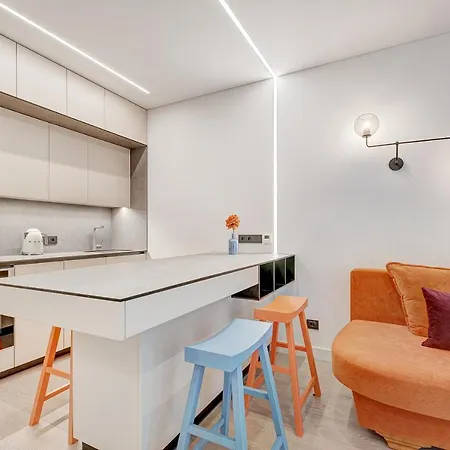 Happy G, Self Check-in, Terrace, Underground Parking