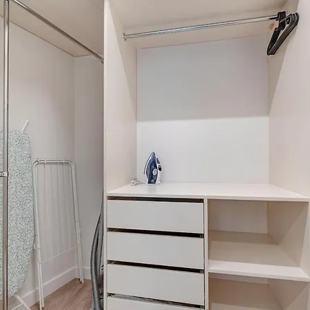 Апартаменты Happy G, Self Check-in, Terrace, Underground Parking *